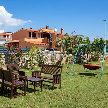 Modern Stone House With Garden And Playground * Μεντουλίν